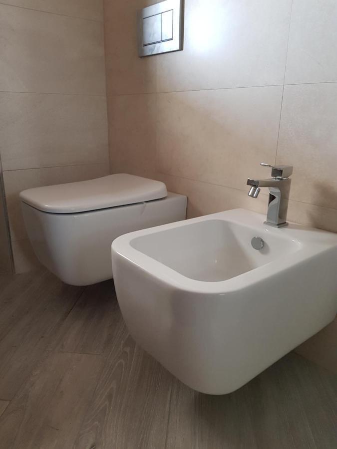 토리노 Trilocale Moderno In Centro Citta 아파트 외부 사진